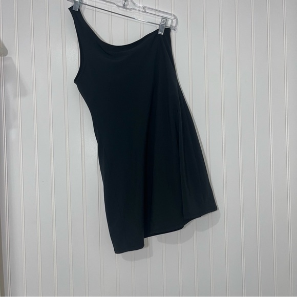 Abercrombie and fitch one shoulder traveler mini dress with shorts size small - Picture 8 of 9